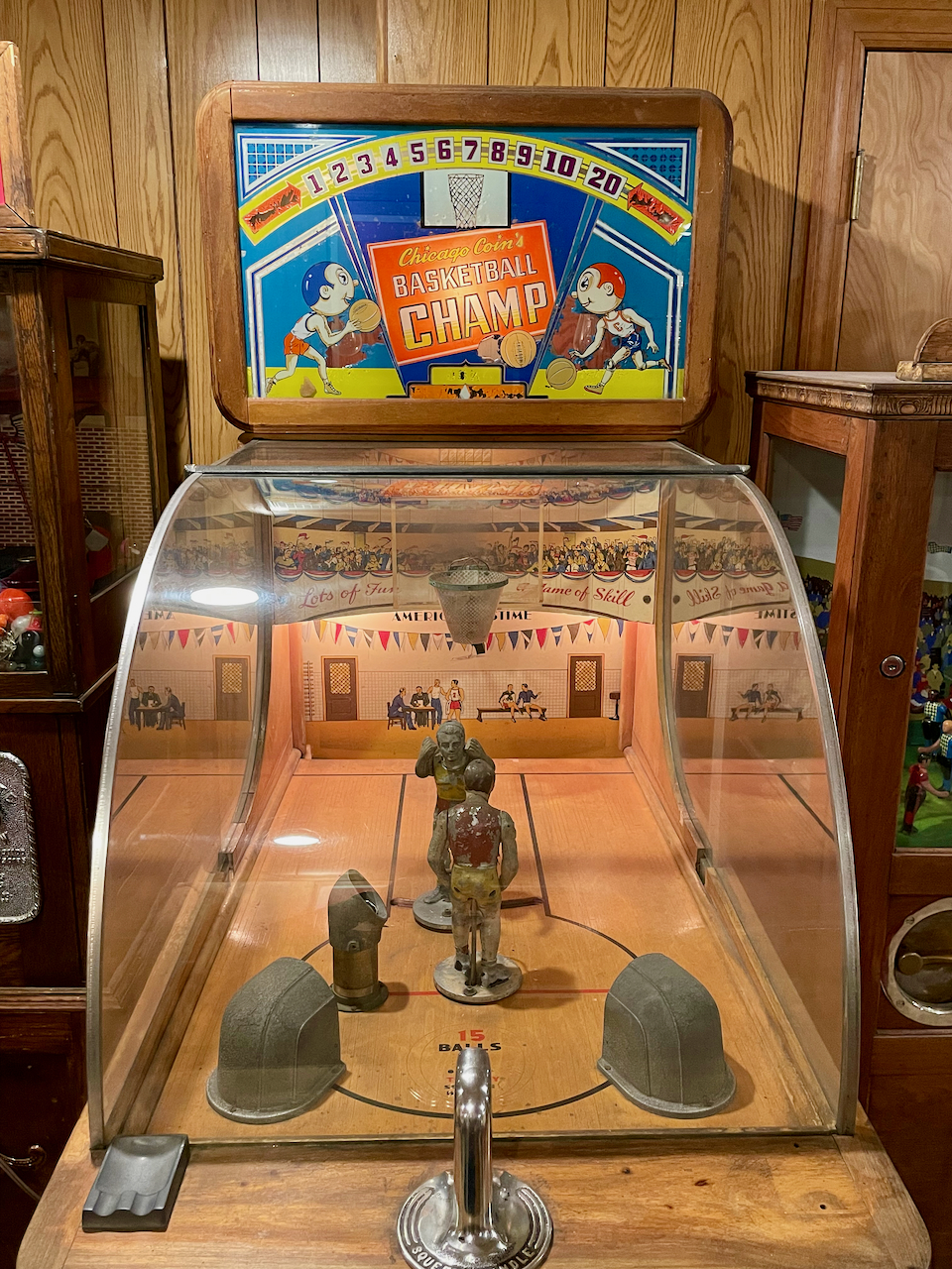 CHICAGO COIN BASKETBALL CHAMP