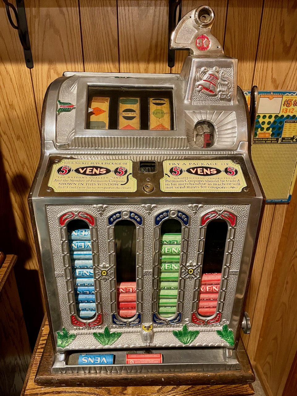 MILLS 5c FOUR COLUMN FRONT VENDOR