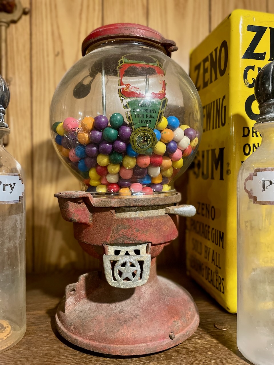 COLUMBIA GUMBALL VENDOR